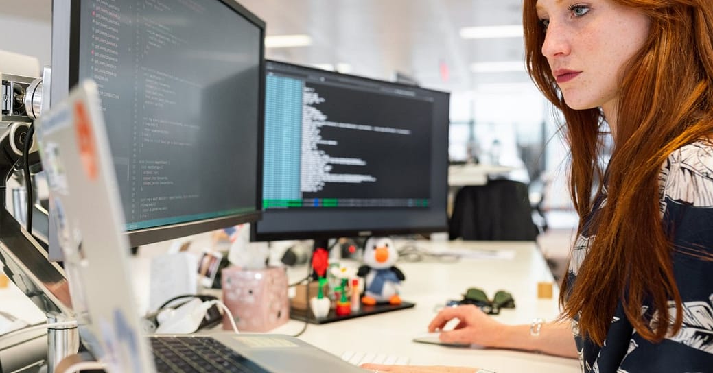 Computer science degrees are one of the best paid STEM Degrees for international students